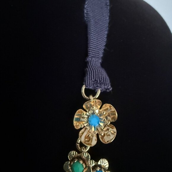 NWT RSVP By Talbots Adjustable Ribbon Tie Statement Necklace Gold-Tone Flowers - Picture 5 of 11